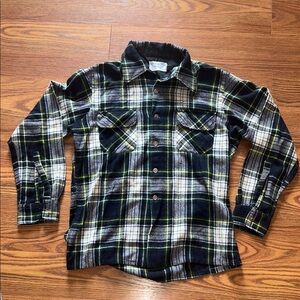Vintage Towncraft Wool Blend  Men’s Board Style Shirt Size Med Grandpa Chic